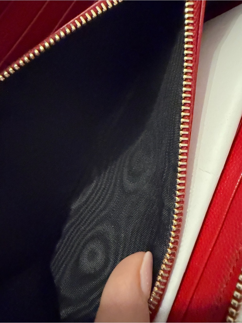 Saint Laurent Red Leather Long Zippy Wallet - Picture 11 of 16